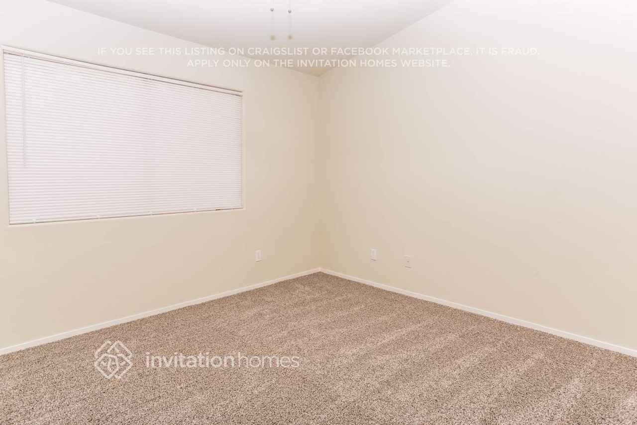 5343 Joshua Jose St - Photo 7 of 18