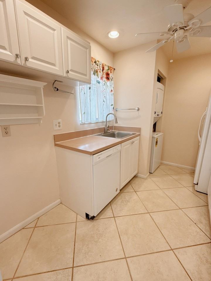 872 Sw 9th Street Cir #201 - Photo 6 of 14