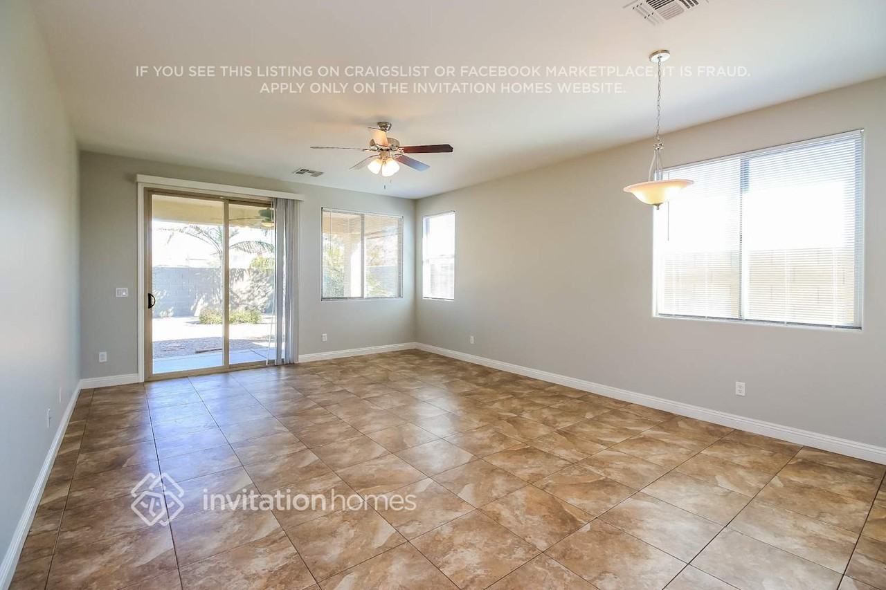 1806 W Paisley Dr - Photo 4 of 15