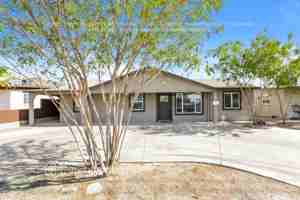 featured image of 816 E Mountain View Rd