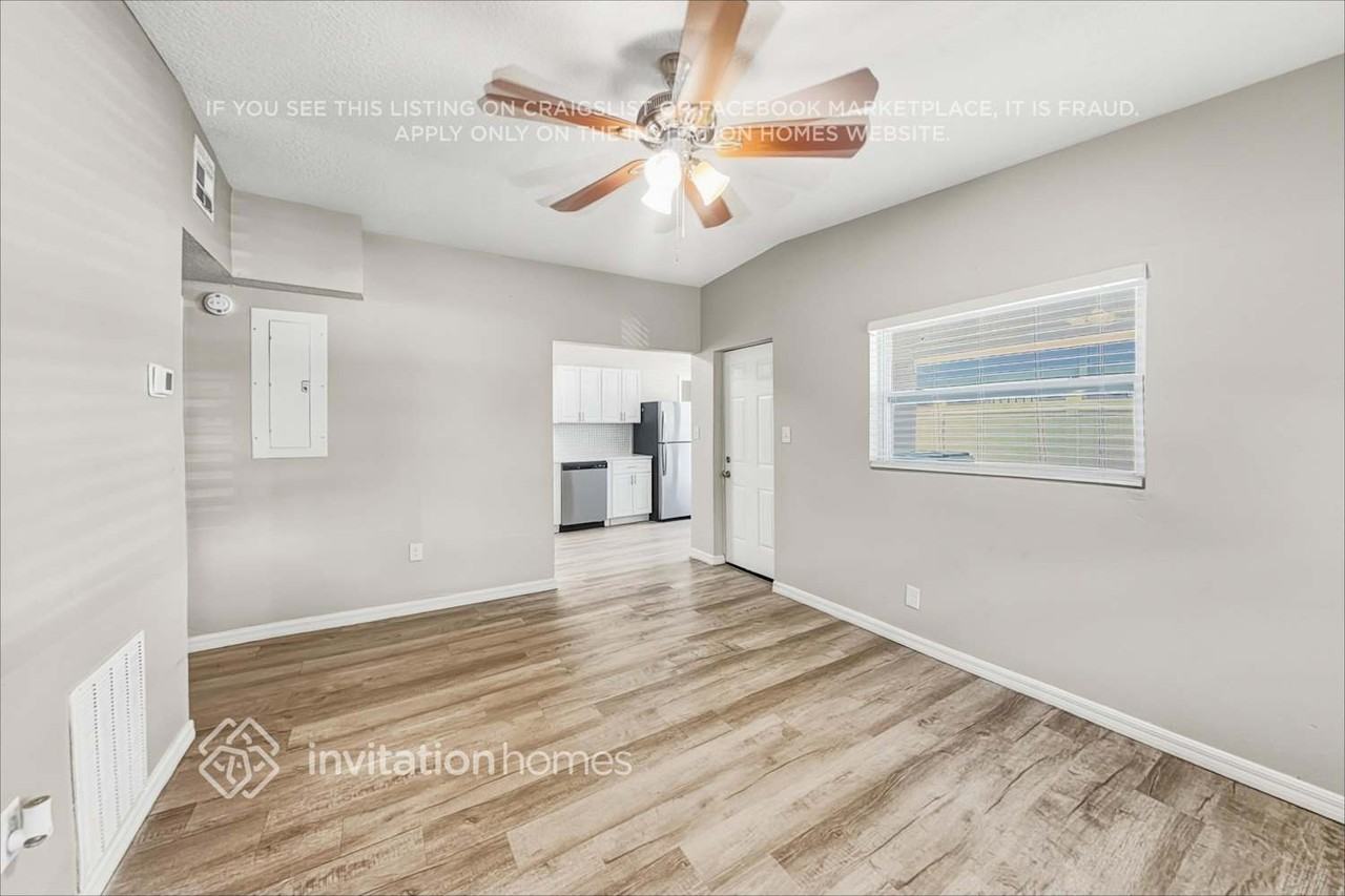 904 Citrus St - Photo 5 of 15