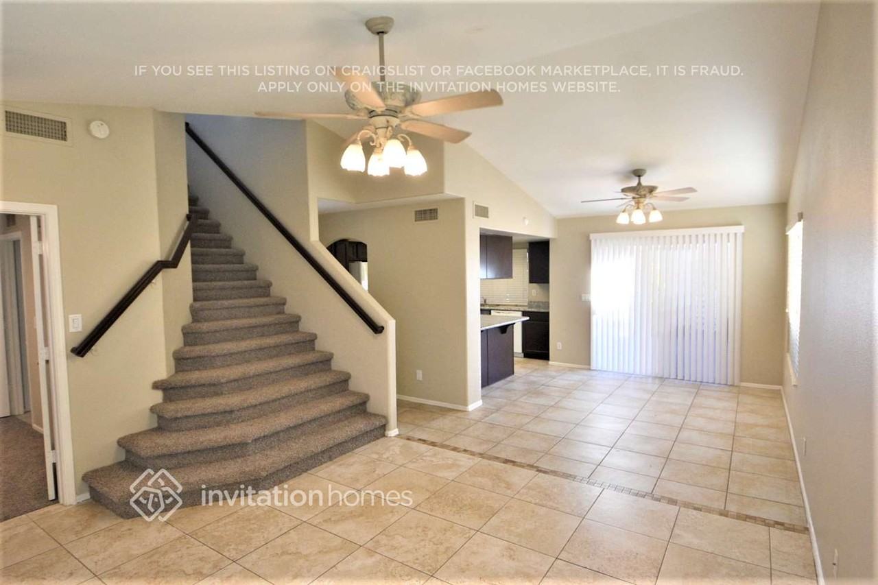 7125 N 28th Ave - Photo 4 of 20
