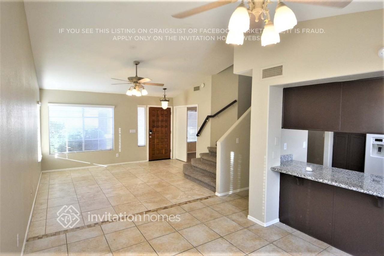 7125 N 28th Ave - Photo 5 of 20