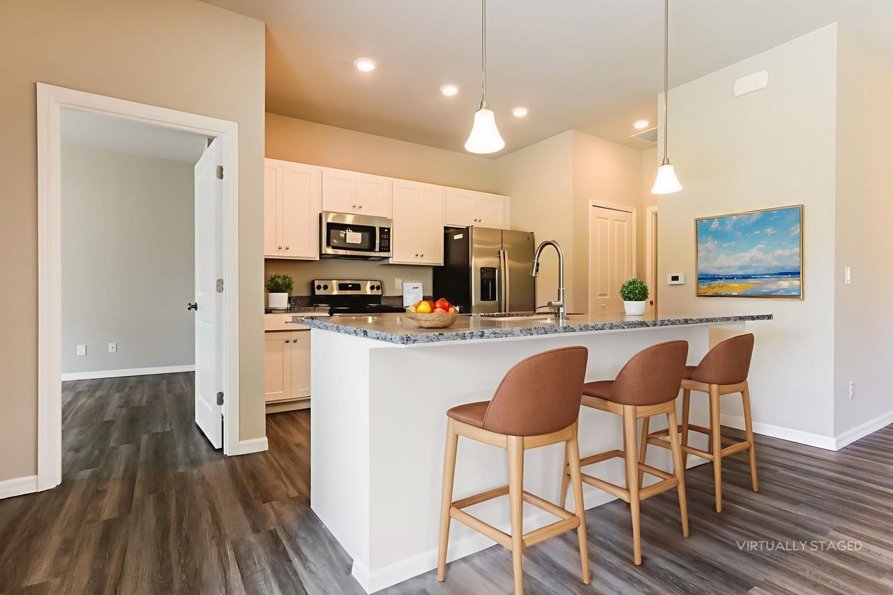 18090 Crawford Ave - Photo 3 of 19