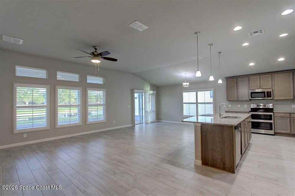 4188 Trovita Cir - Photo 5 of 32