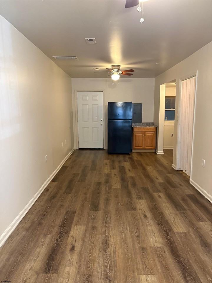 811 N Indiana Ave - Photo 6 of 13