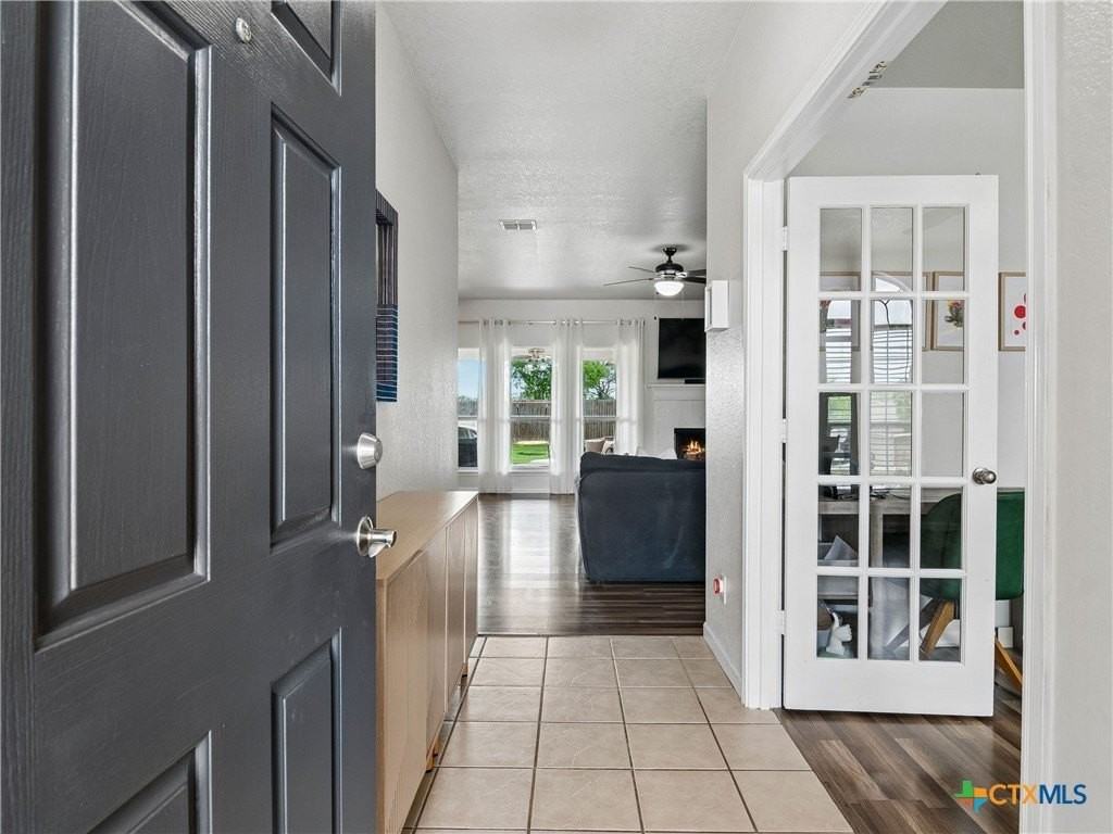 2170 Jolie Ct - Photo 3 of 34