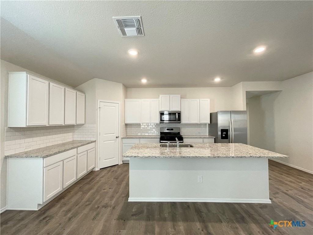 3871 Copper River - Photo 3 of 31