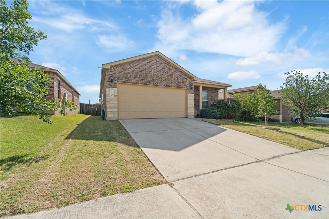 9210 Sandyford Ct - Photo 3 of 23