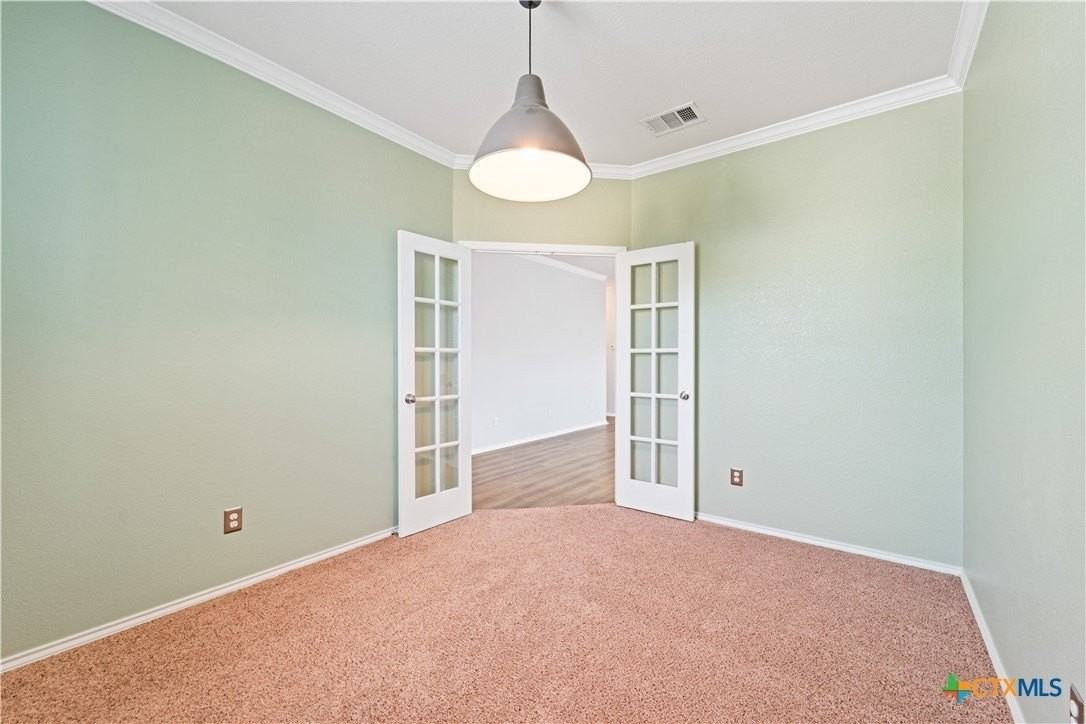 9210 Sandyford Ct - Photo 4 of 23