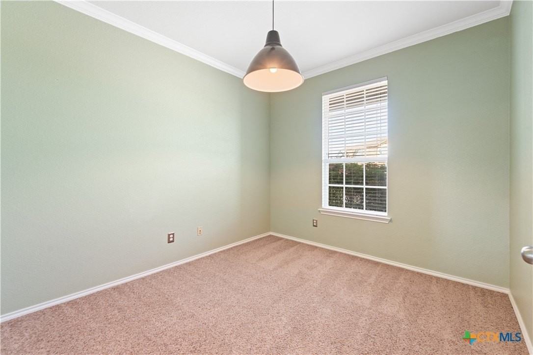 9210 Sandyford Ct - Photo 5 of 23