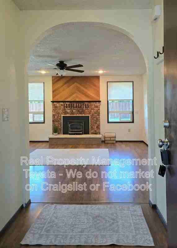 Hillspring Rd - Photo 4 of 21