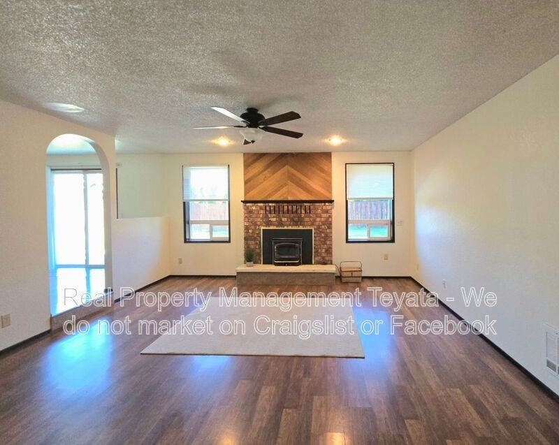 Hillspring Rd - Photo 5 of 21