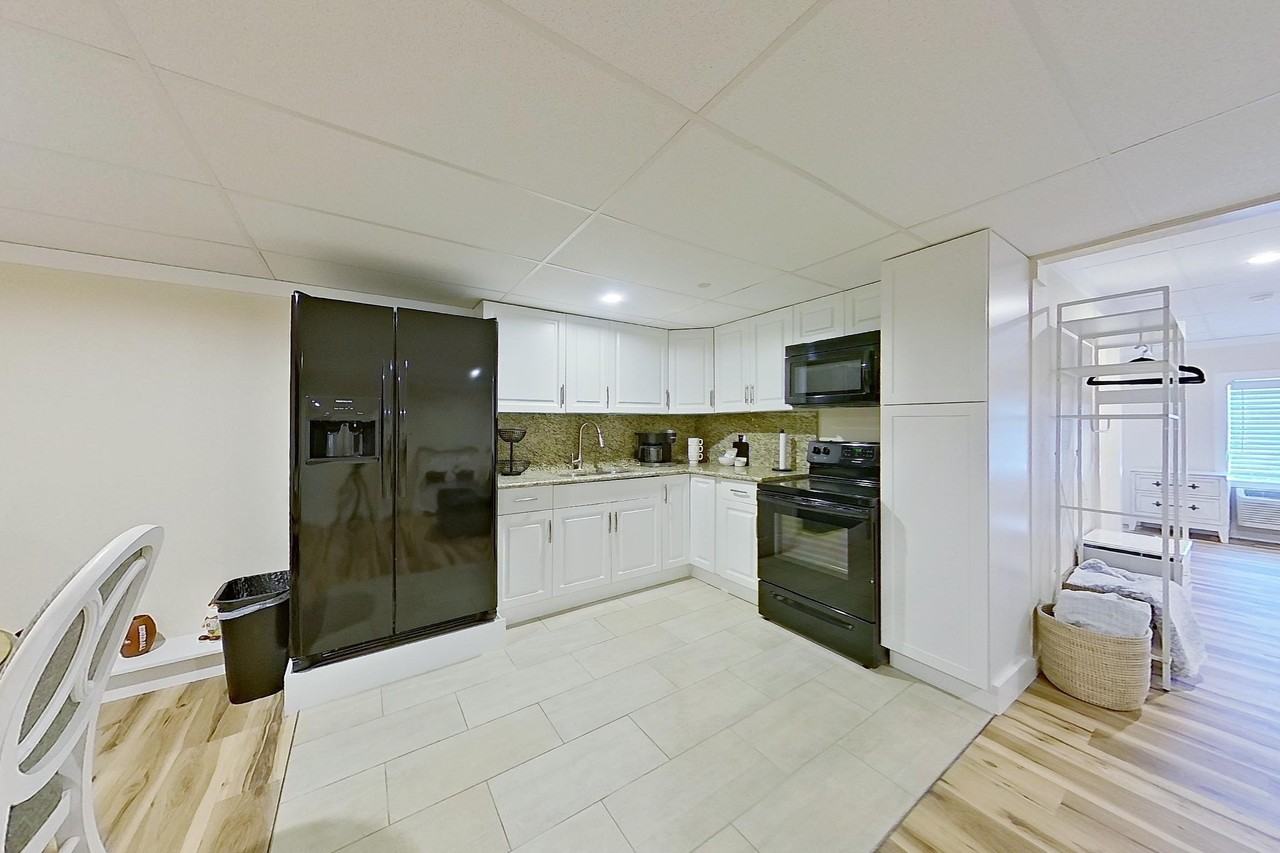 1345 Airport Dr #H20 - Photo 5 of 17