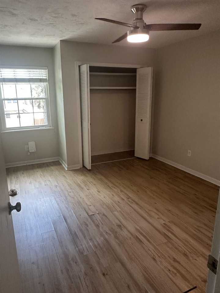 520 E Call St #3 - Photo 7 of 9