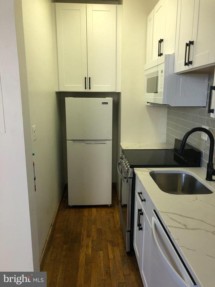 1615 Q St Nw - Photo 2 of 21