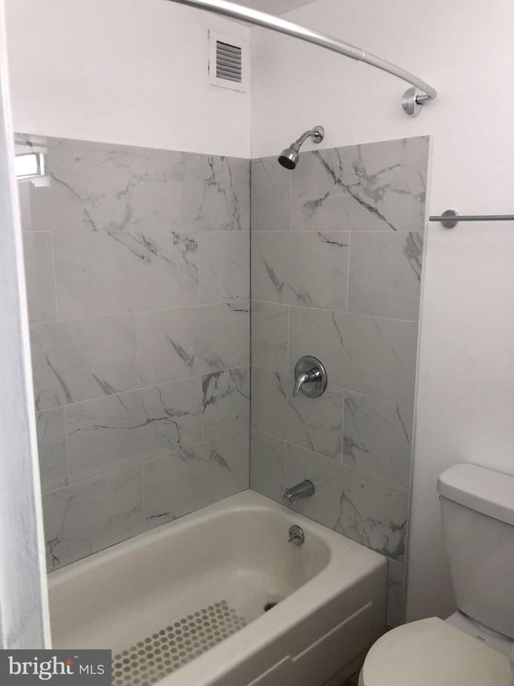 1615 Q St Nw - Photo 4 of 21