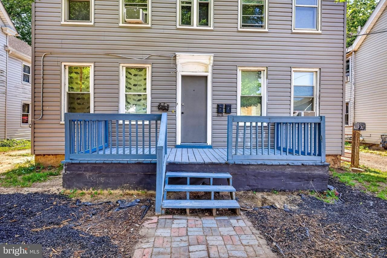 40 S Governors Ave #3 - Photo 3 of 23