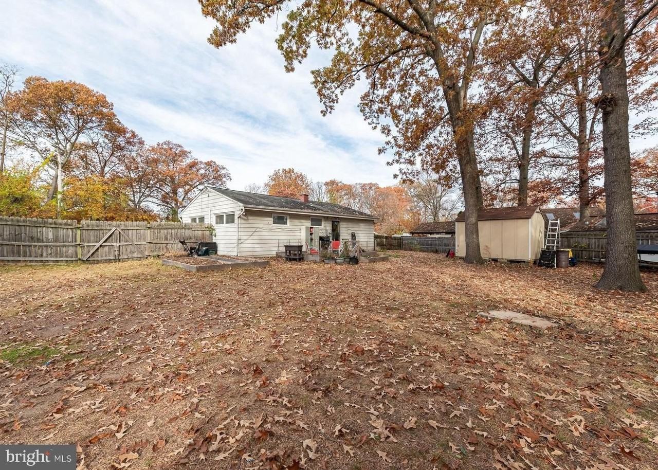 1103 Somerset Dr - Photo 2 of 2