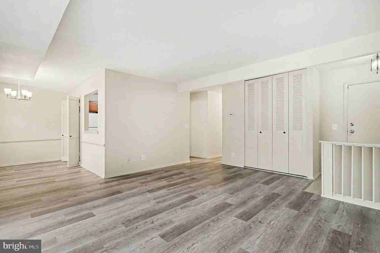208 Timber Trl Apt B #208 - Photo 5 of 24