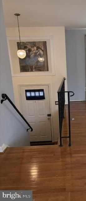 6410 Coleton Ct - Photo 3 of 30