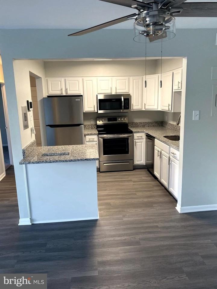 10123 Prince Pl #103-10A - Photo 5 of 19