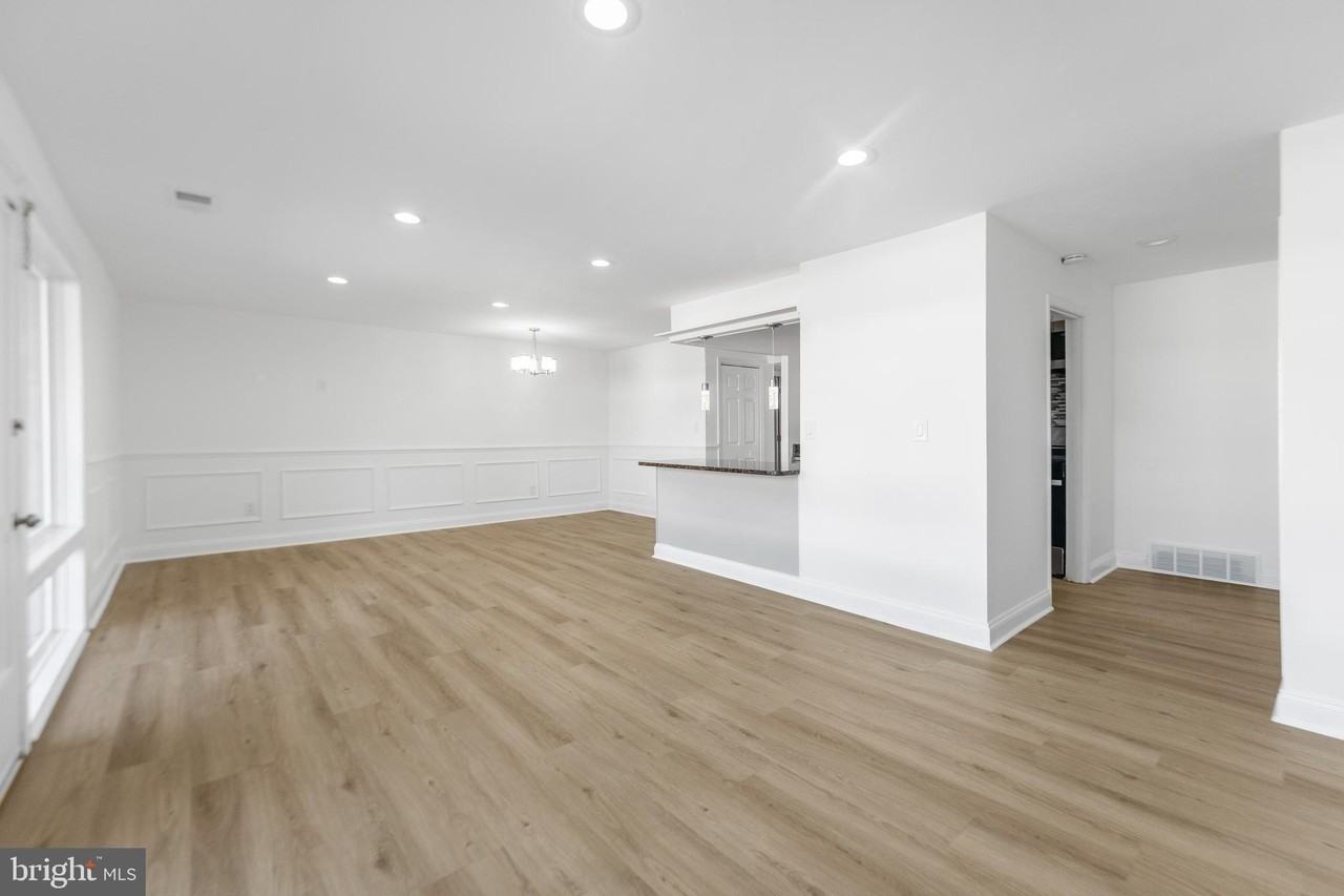522 Wilson Bridge Dr #C2 - Photo 2 of 23