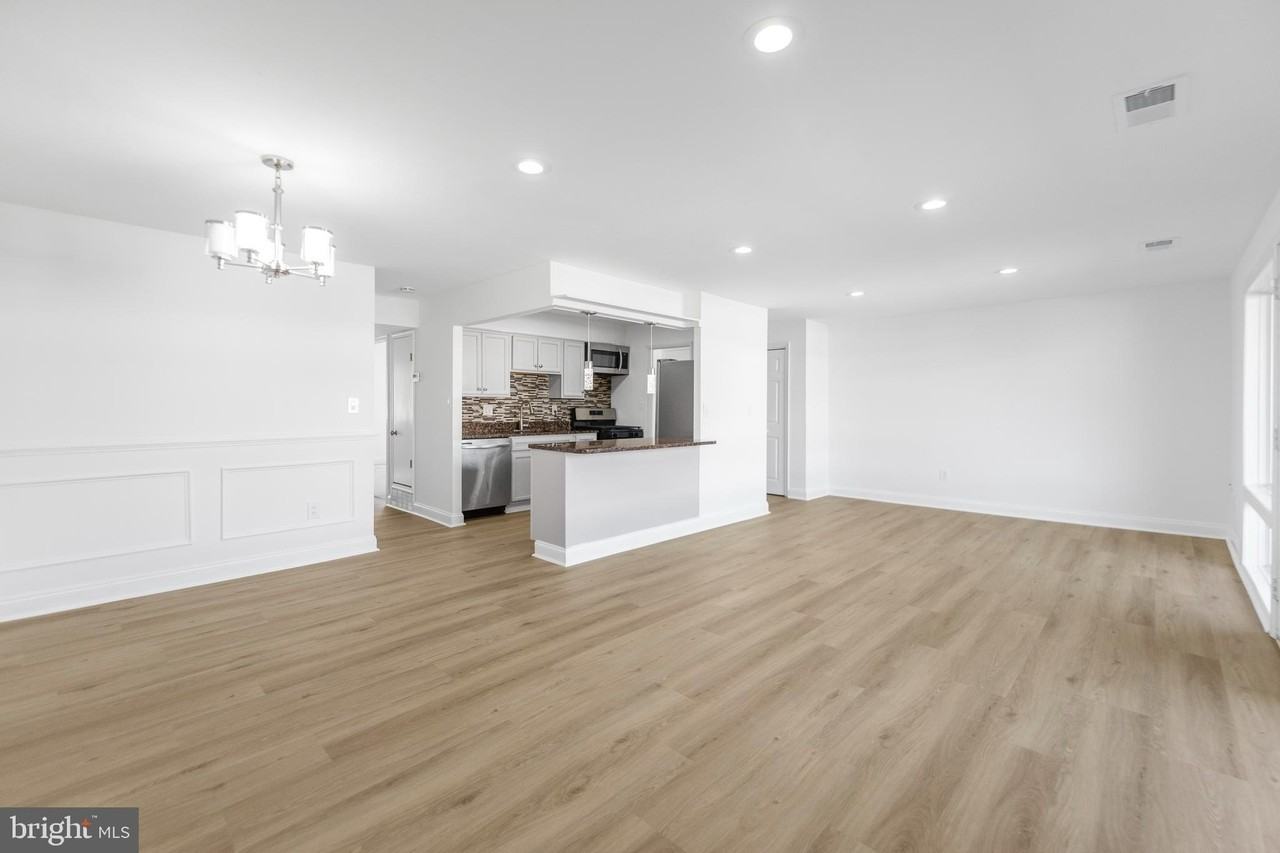 522 Wilson Bridge Dr #C2 - Photo 5 of 23