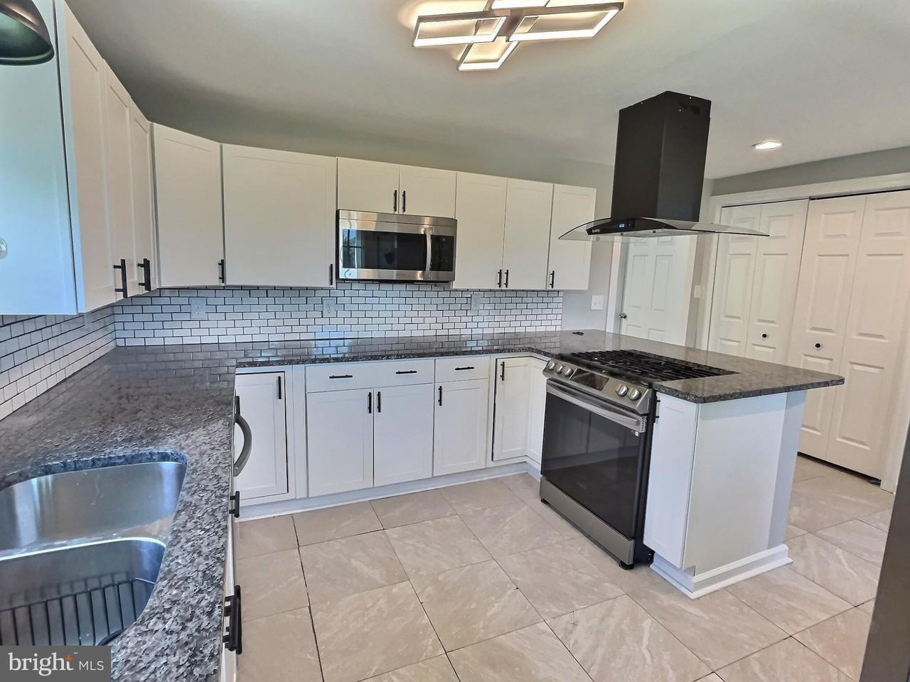 322 N Cannon Ave - Photo 4 of 24
