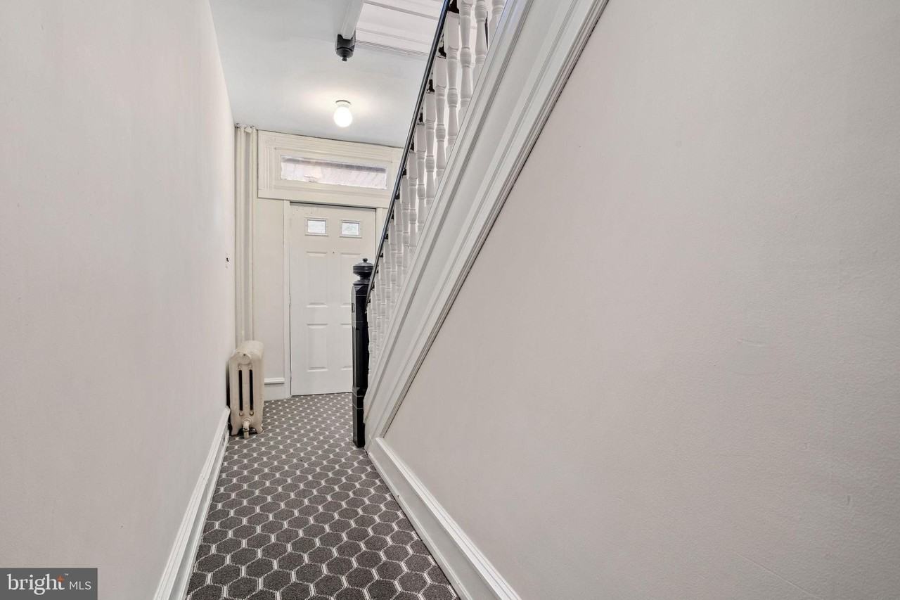 407 Cinnaminson Ave #5 - Photo 3 of 16