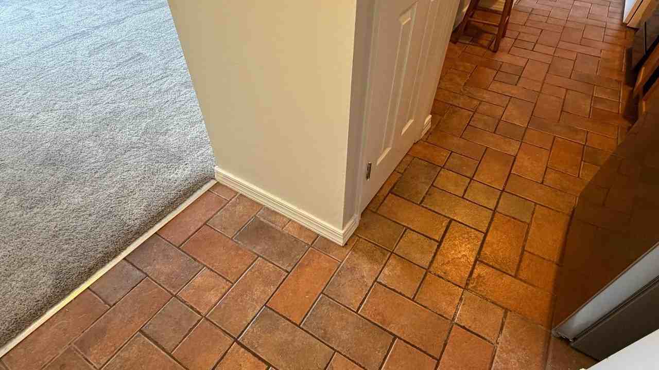 9 Cranberry Ct - Photo 4 of 17