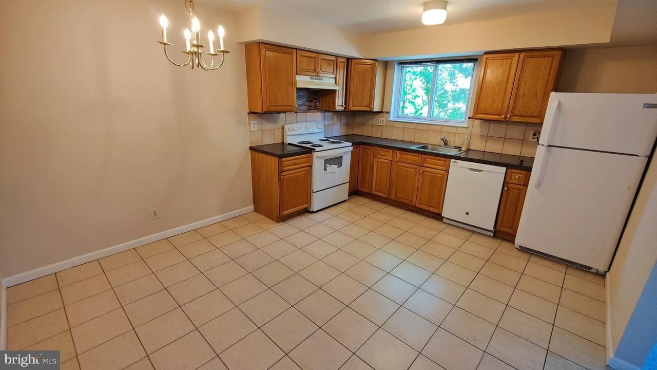6A Buttonwood Rd - Photo 6 of 15