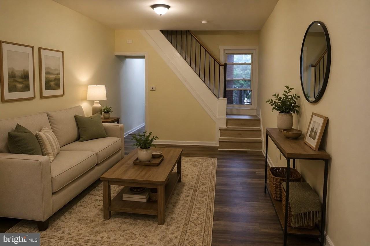 130 W Ingham Ave - Photo 2 of 9
