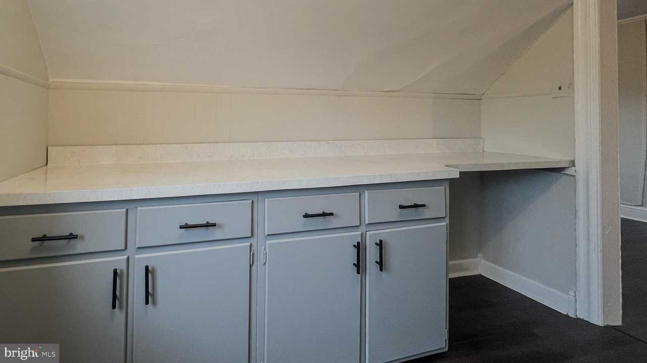 7919 Park Ave #3rdFL - Photo 7 of 16