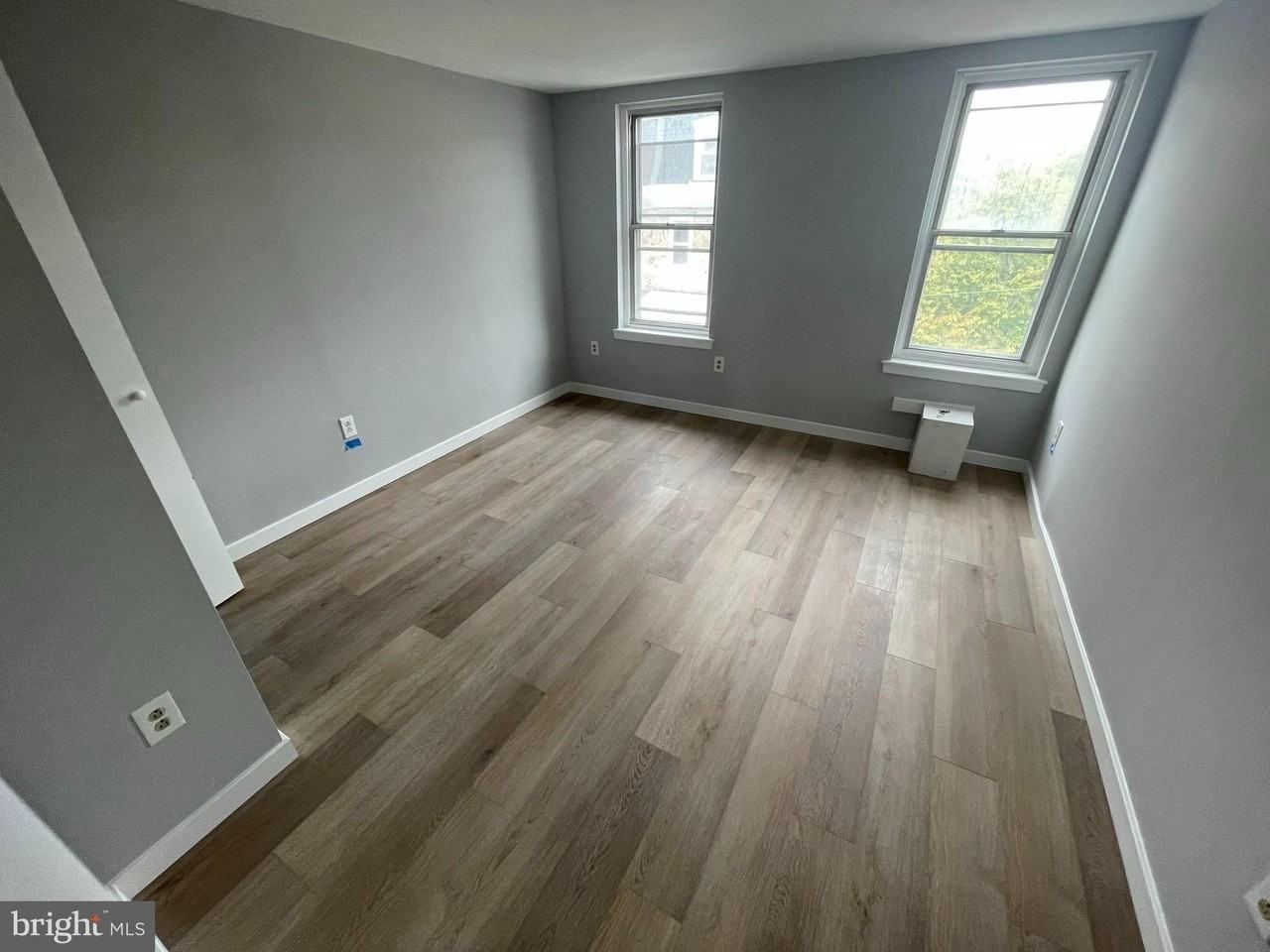 3500 Ainslie St #3F - Photo 5 of 7