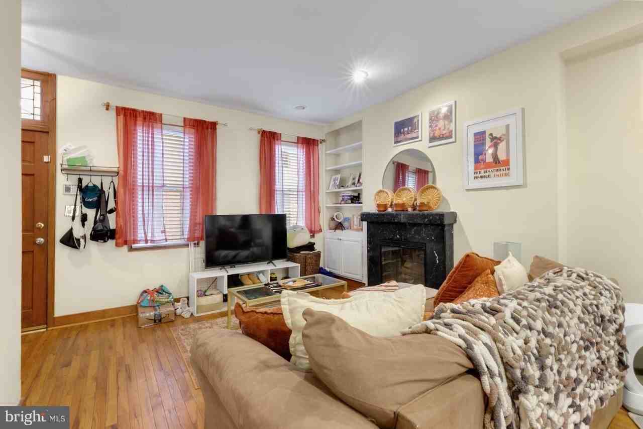 1710 Naudain St - Photo 4 of 30