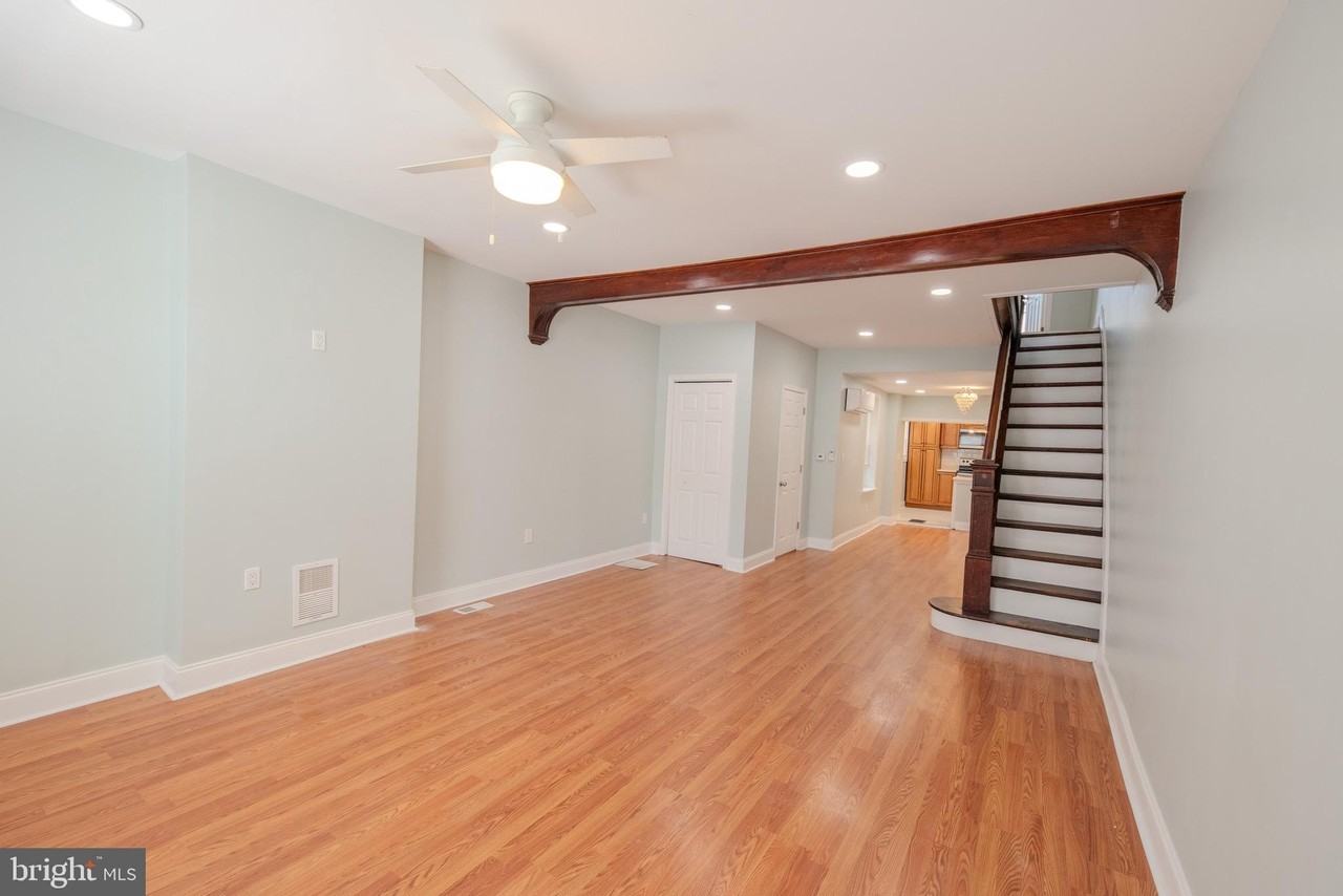 2059 E Ontario St - Photo 2 of 32