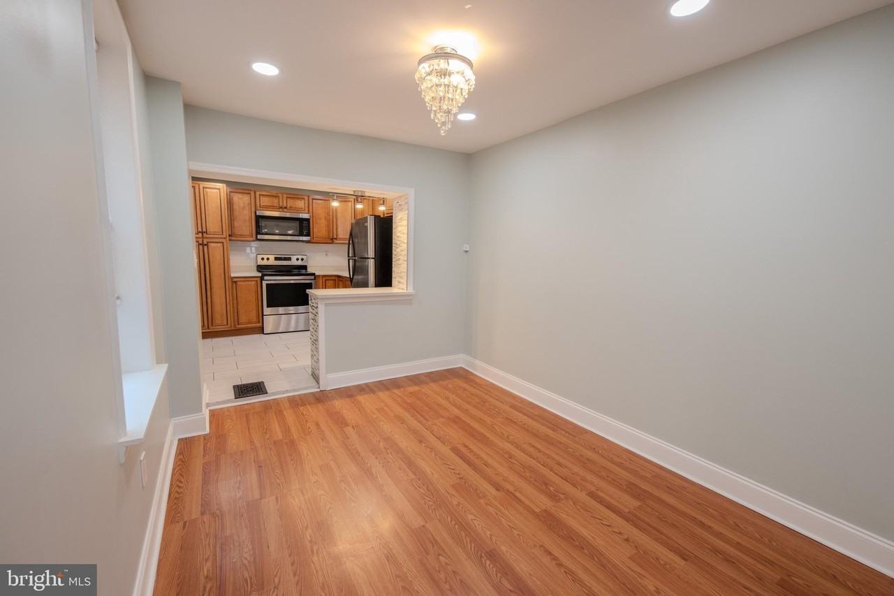 2059 E Ontario St - Photo 6 of 32