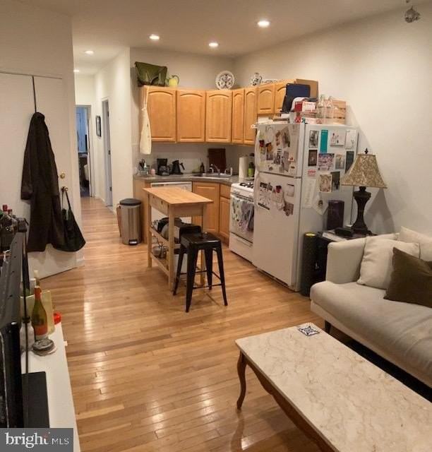 758 S 15th St #1 - Photo 4 of 11