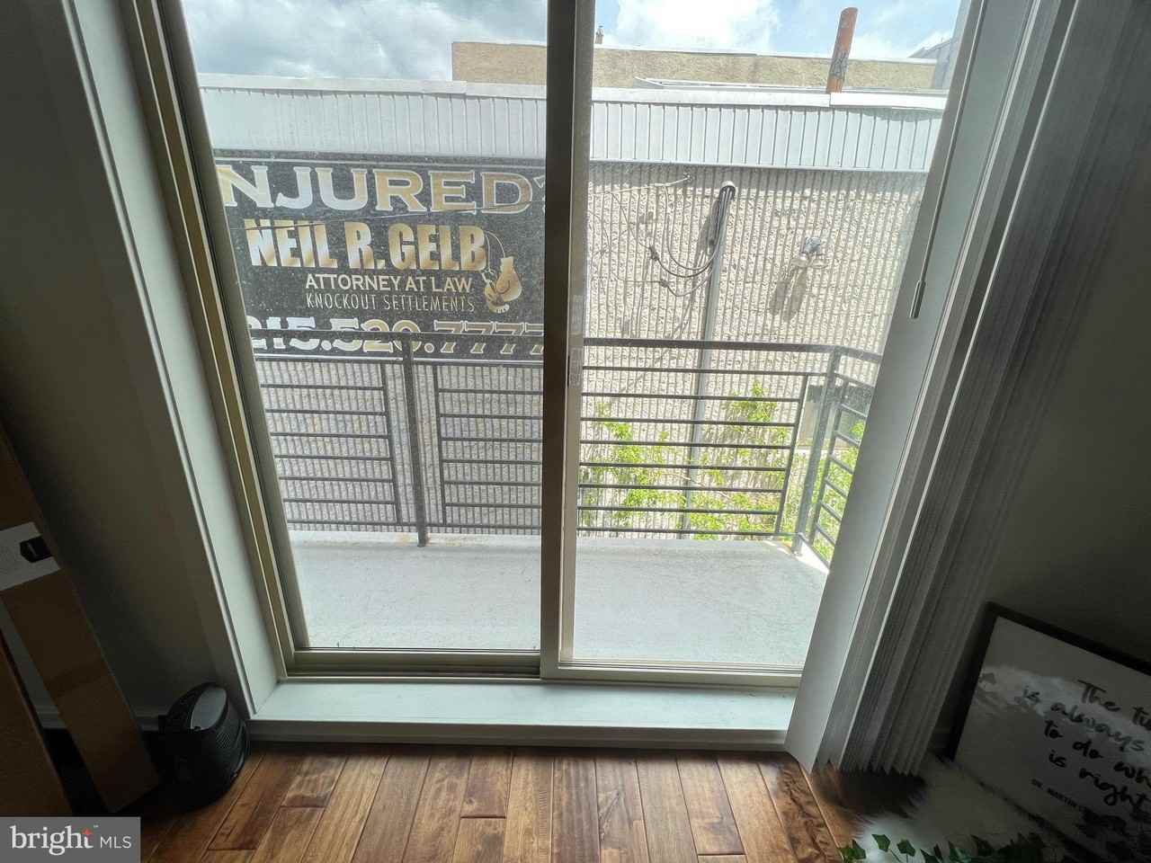 1441 Brown St #2 - Photo 7 of 11