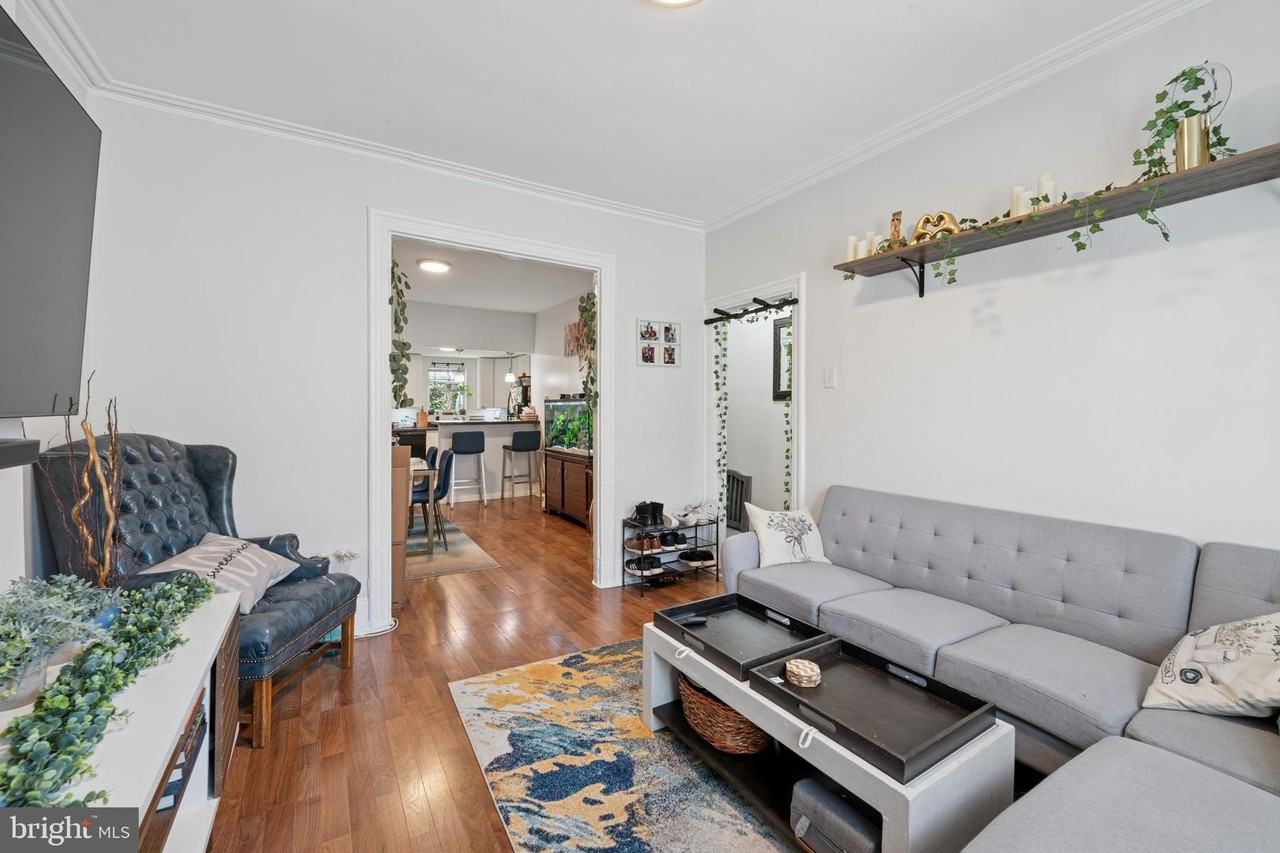 1833 Reed St - Photo 4 of 15