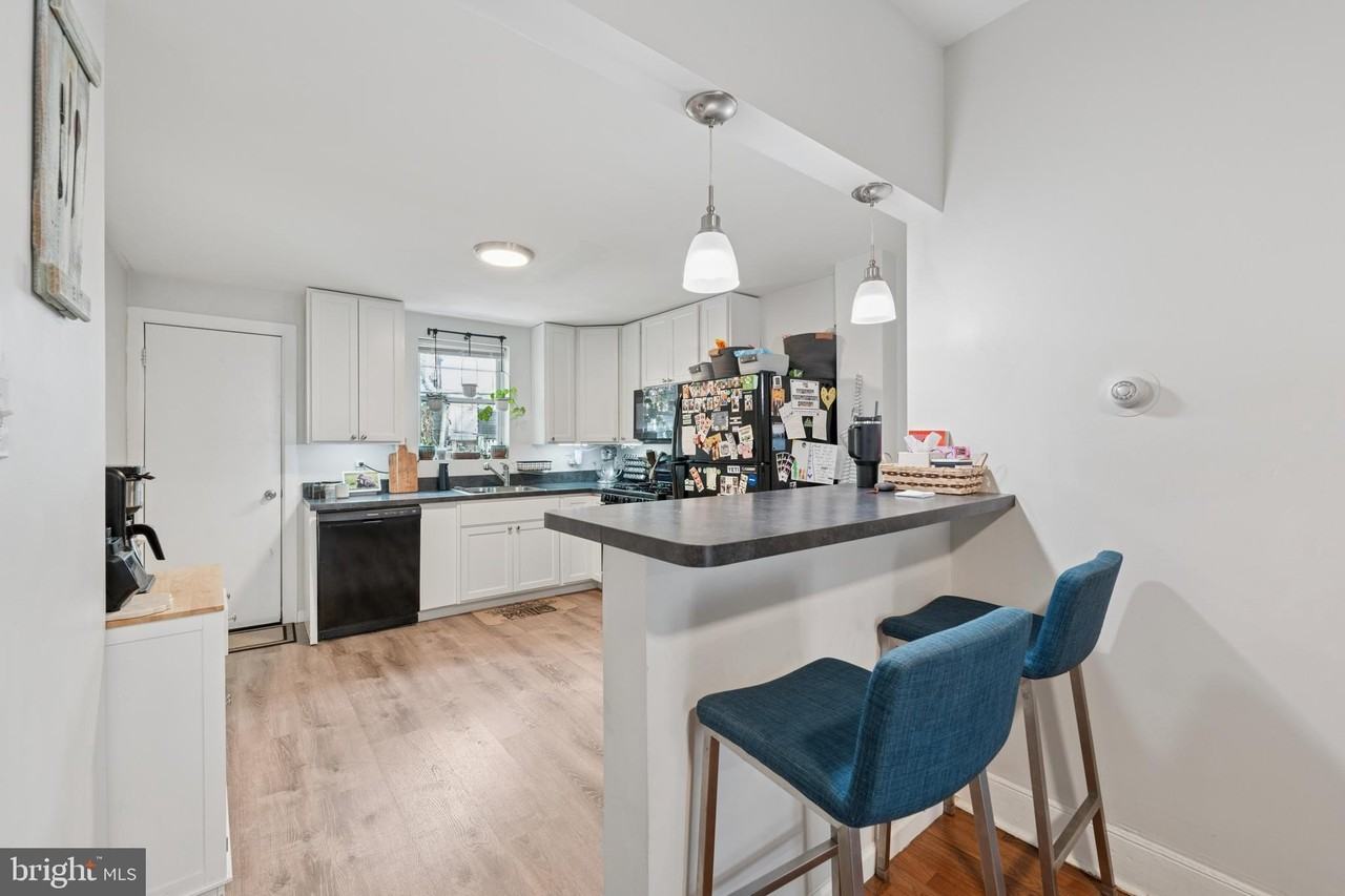 1833 Reed St - Photo 6 of 15