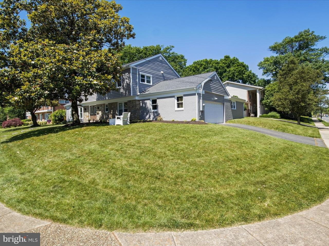 2606 N Quincy St - Photo 4 of 50