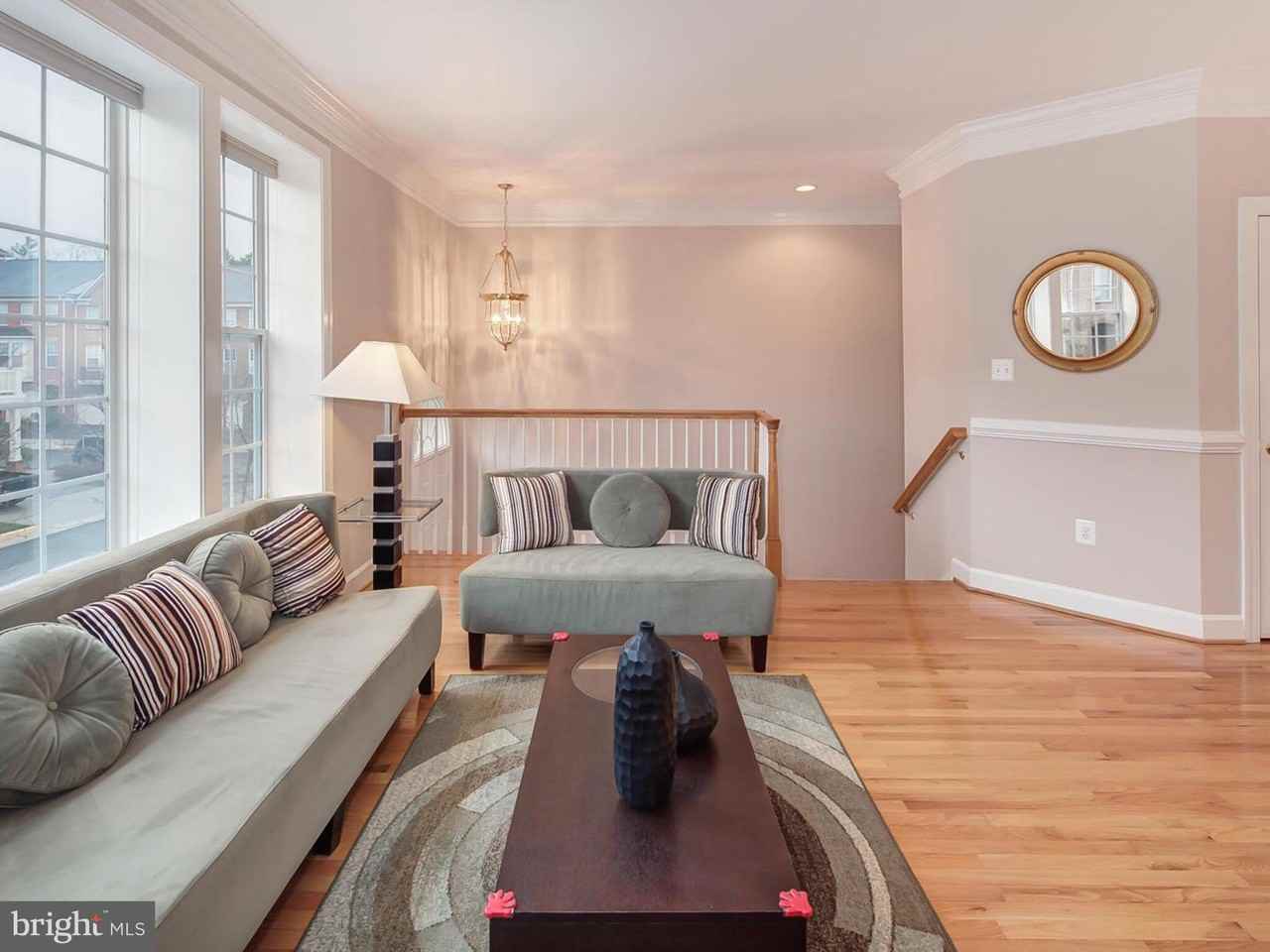 2958 Thompson Park Ln - Photo 5 of 41