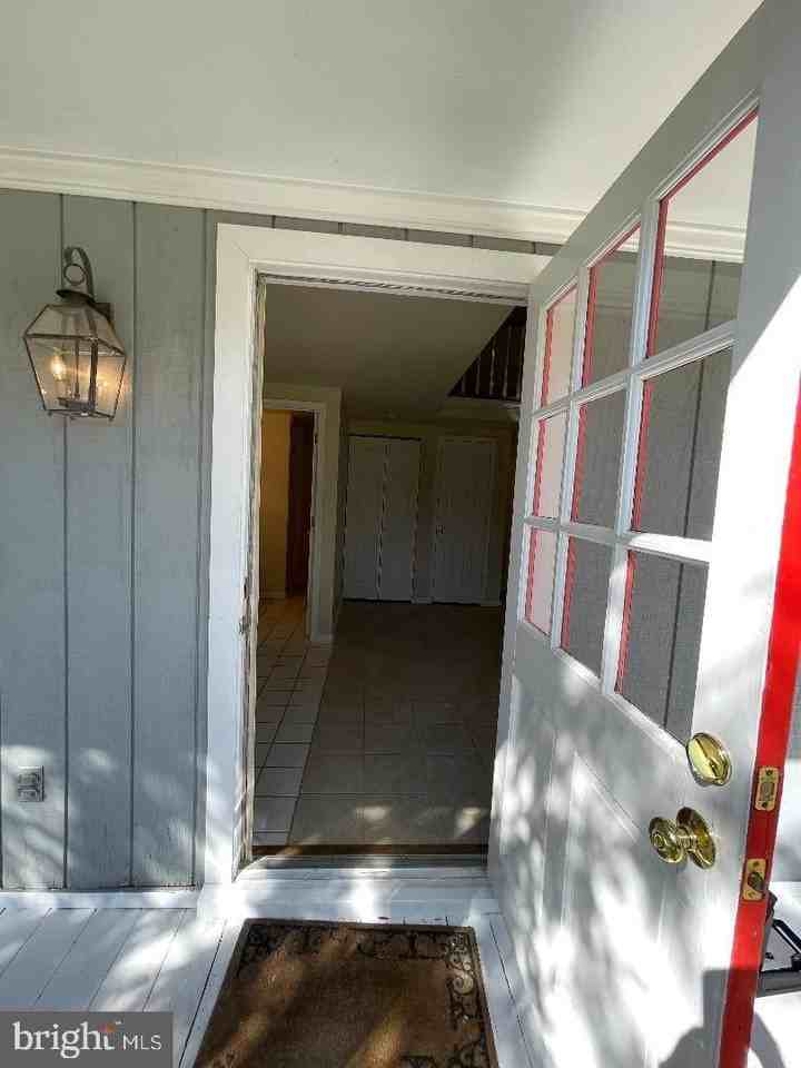 624 Walker Rd Apt D - Photo 2 of 11