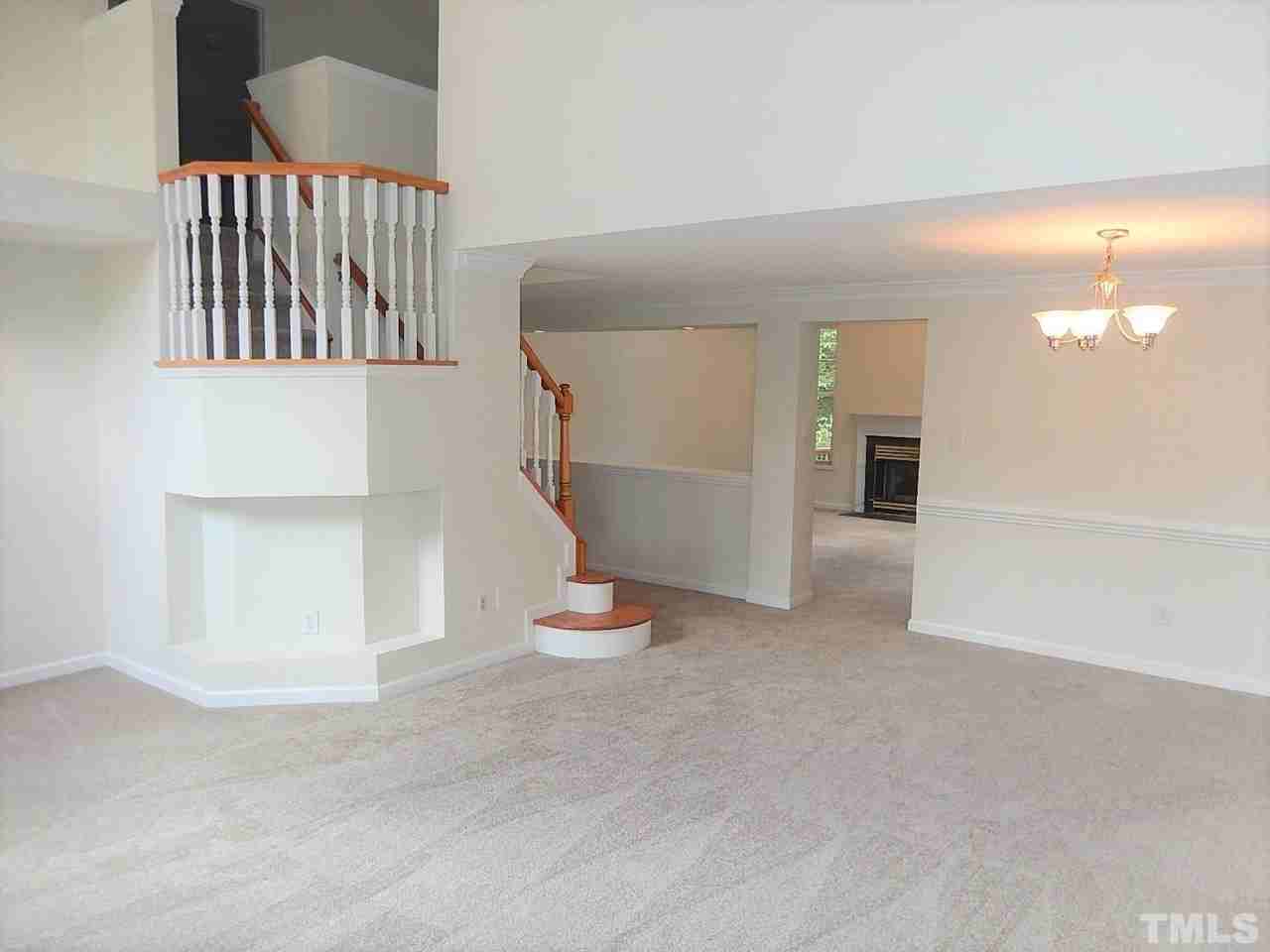 8722 Harps Mill Rd - Photo 3 of 32