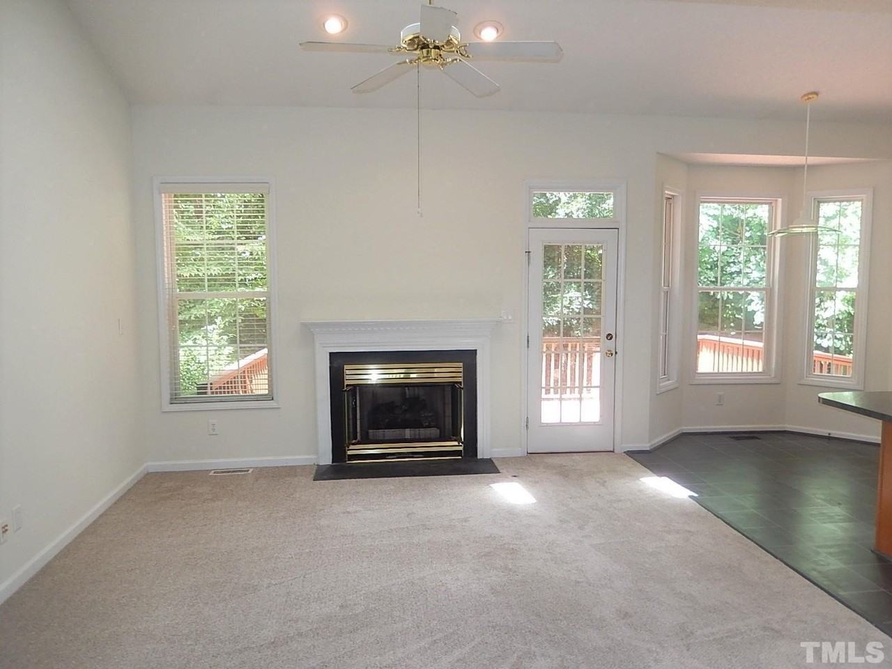 8722 Harps Mill Rd - Photo 7 of 32