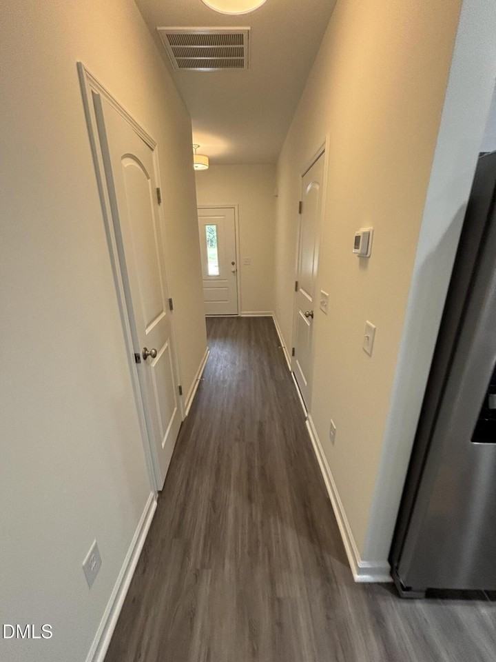 514 S Ryals St - Photo 2 of 25