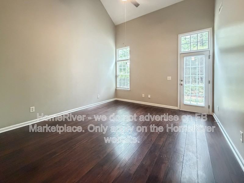 5018 Rainmaker Dr - Photo 3 of 21