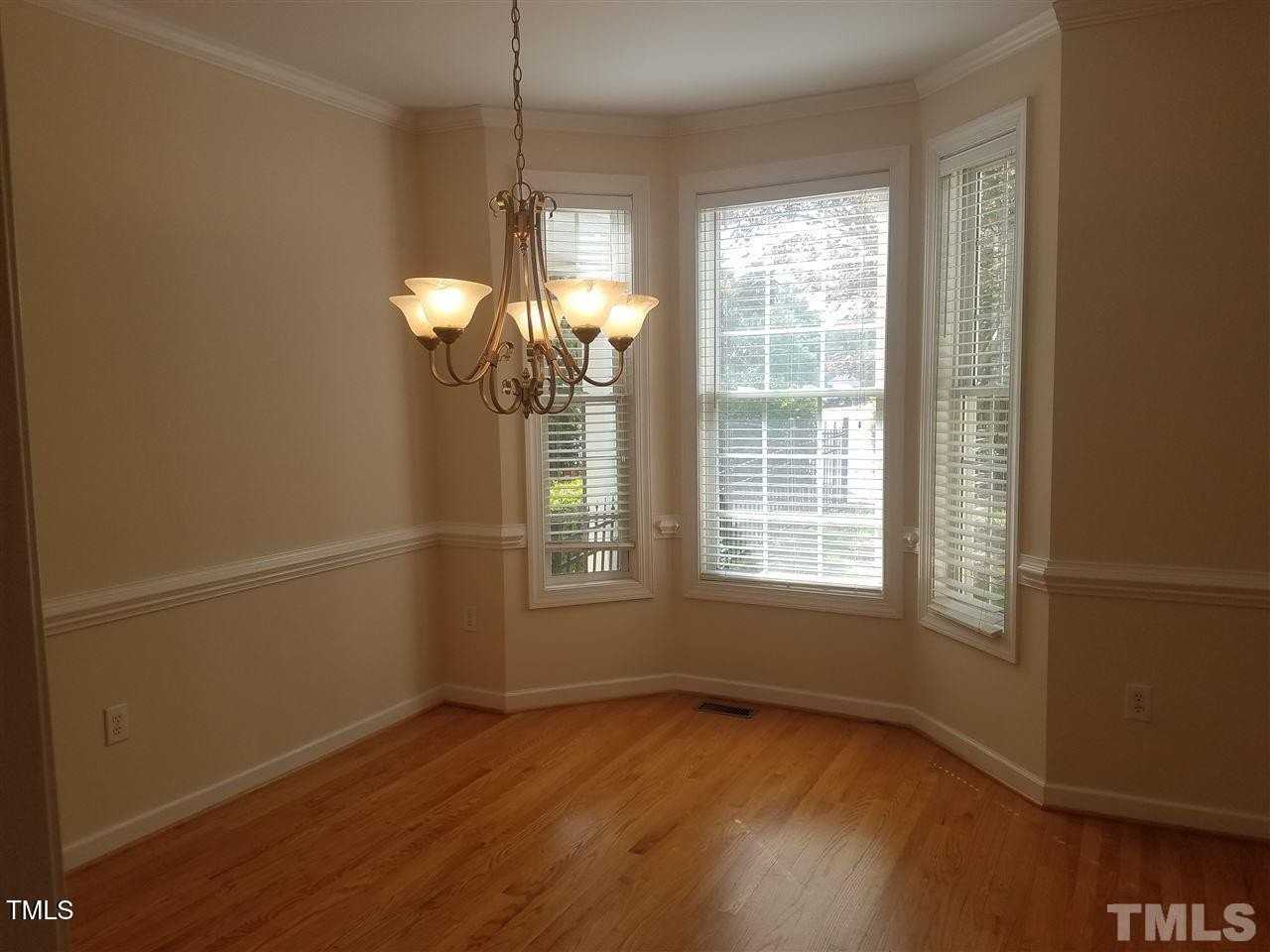 6922 Ray Rd - Photo 5 of 12